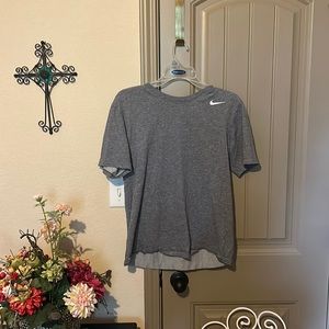 Nike Men’s T-Shirt
